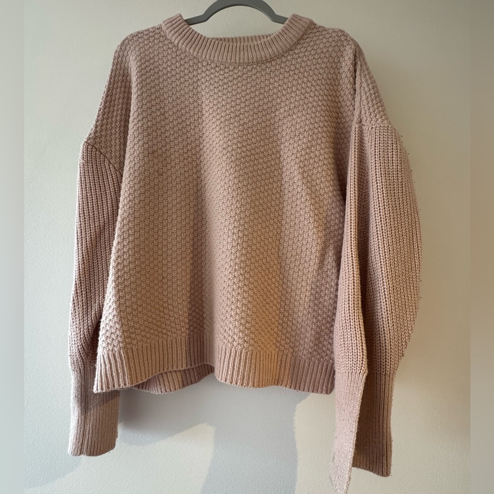Topshop Textured Knit Sweater in Soft Pink